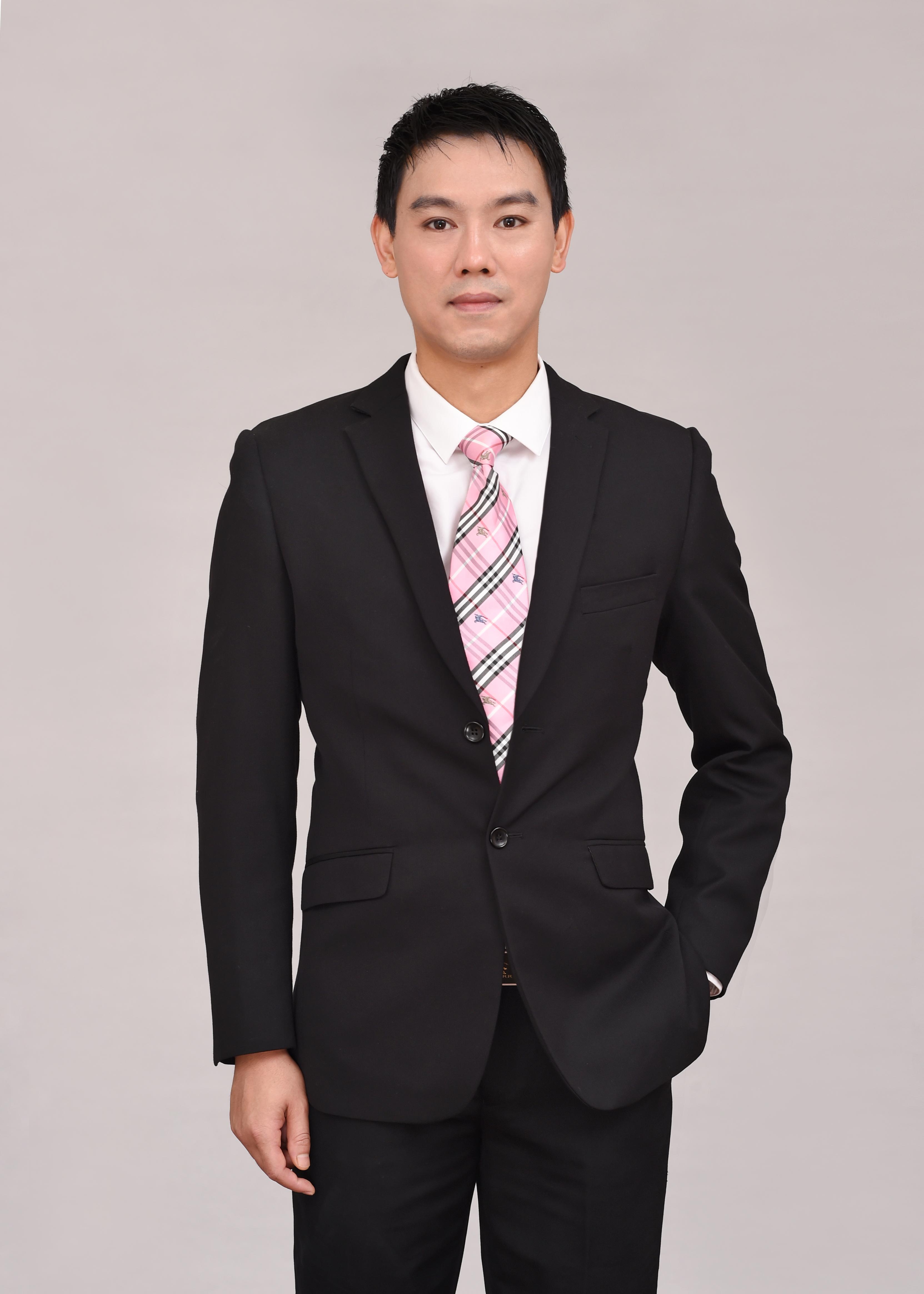 车桂琼 视觉与舞美负责人