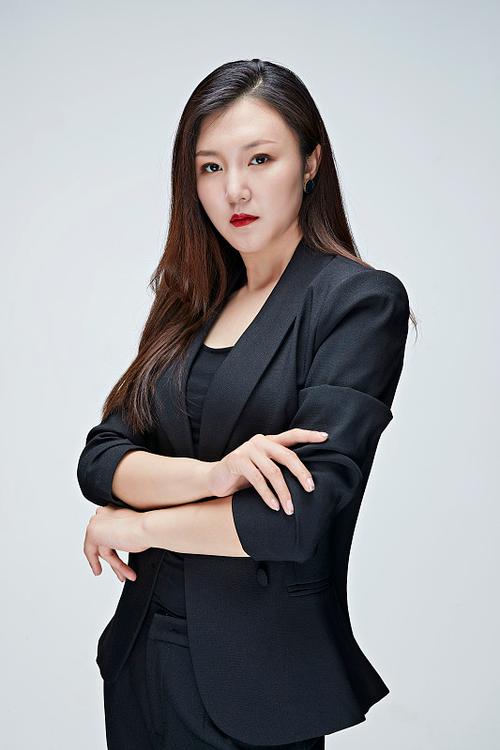 赖平 制作统筹负责人